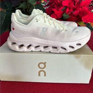 On Running Women's Sneakers